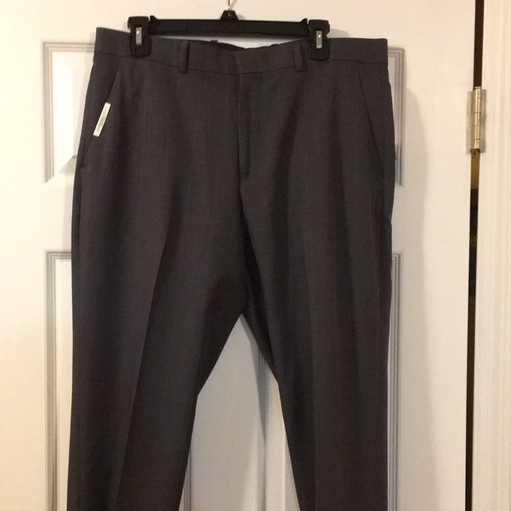 Men’s Perry Ellis Charcoal Dress Pants